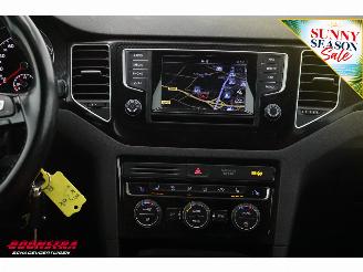 Volkswagen Golf Sportsvan 1.6 TDI Highline Leder Navi Clima Cruise Camera SHZ PDC AHK picture 12