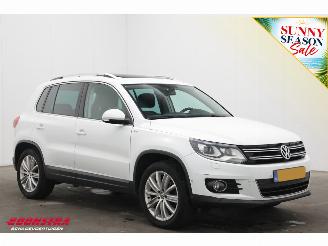 Volkswagen Tiguan 2.0 TDI Aut. 4Motion Sport&Style Pano Navi Clima Cruise SHZ PDC AHK picture 2