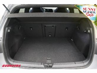 Volkswagen Golf 1.4 eHybrid GTE Pano LED ACC Virtual Camera LRHZ SHZ AHK picture 23