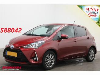 skadebil auto Toyota Yaris 1.5 Hybrid Dynamic Navi Clima Cruise Camera 96.214 km! 2019/4