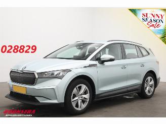 Schadeauto Skoda Enyaq 60 Leder Apple/Android Cruise Camera PDC 2021/12