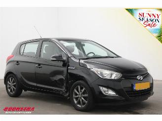 Hyundai I-20 1.2i i-Deal Airco 128.468 km! picture 2