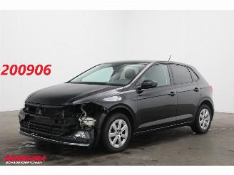 Vaurioauto  passenger cars Volkswagen Polo 1.0 TSI Highline Bluetooth Clima Cruise PDC 2018/6
