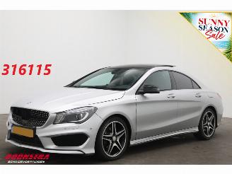 škoda osobní automobily Mercedes Cla-klasse 180 AMG Ambition Pano Schuif/kantel Cruise Navi Clima PDC Bluetooth 2015/11