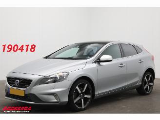 škoda osobní automobily Volvo V-40 1.6 T4 AUT R-Design Pano Cruise Clima Leder Memory PDC 2014/9