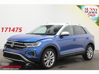 Schadeauto Volkswagen T-Roc 1.5 TSI DSG Style ACC Navi Clima Ergo Act. SHZ Apple/Android Virtual Camera PDC 2022