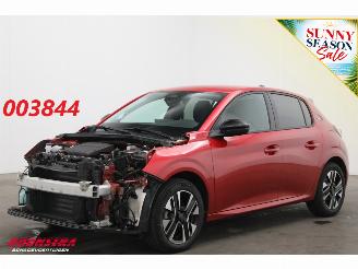 krockskadad bil auto Peugeot e-208 EV Allure Avantage 51 kWh Cruise Navi Clima Apple/Android Camera PDC 2025/12