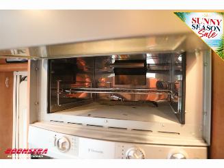 Carthago  Chic C-Line 3.0 M.Jet Aut. Solar TV Luifel Airco Cruise 112.722 km! picture 17
