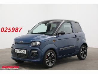 krockskadad bil brommobiel Microcar  M.Go Dynamic DCI Airco Camera 713 km! 2024/10