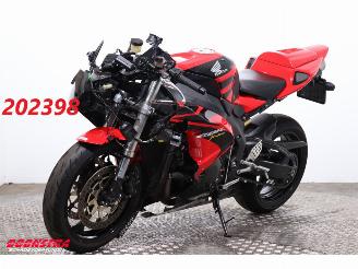 skadebil motor Honda Streetfighter CBR 1000RR Fireblade Leo Vince 26.807 km! 2006/4