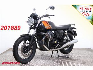 dommages motocyclettes  Moto Guzzi  V7 II Special ABS 17.433 km! 2016/9