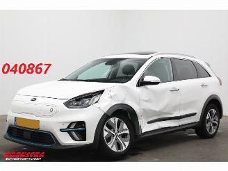 Coche accidentado Kia e-Niro ExecutiveLine 64 kWh JBL ACC Navi Clima Leder Memory SBL LrHZ Camera PDC 2020/11