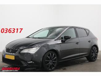Vaurioauto  passenger cars Seat Leon 1.2 TSI Style Cruise Airco Apple/Android 2015/1