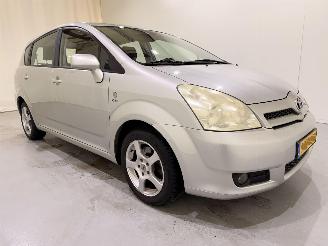 krockskadad bil auto Toyota Corolla-verso 1.6 VVT-i Sol Clima 5p. 2004/12