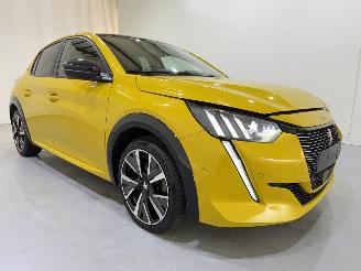 Schadeauto Peugeot 208 HB 1.2 130 GT-Line Aut8 2020/3
