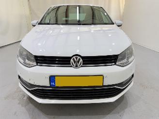 Volkswagen Polo V HB 1.0 Connected Series picture 2