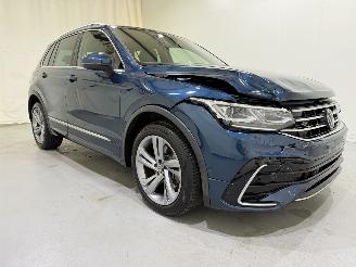 Schadeauto Volkswagen Tiguan 1.4 TSI eHybrid R-Line Business 2023/6