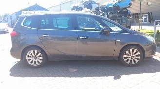 Opel Zafira Zafira Tourer (P12), MPV, 2011 / 2019 1.4 Turbo 16V Ecotec picture 8