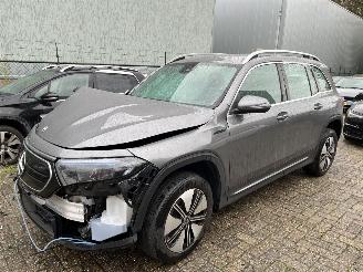 krockskadad bil auto Mercedes EQB 250  Business Line  Automaat 2022/12
