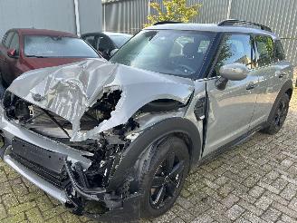 skadebil auto Mini Countryman One  1.5  Automaat 2023/2
