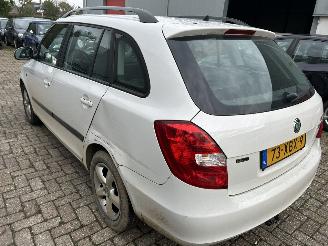 Skoda Fabia 1.2 TDI  Stationcar picture 7