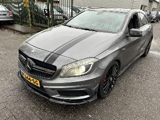 krockskadad bil auto Mercedes A-klasse 45 AMG Turbo  4 matic   ( schadevrij ) 2015/1