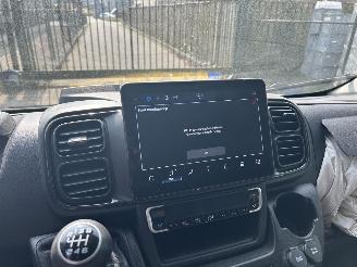 Peugeot Boxer 2.2 BlueHDI   L3H2  3.5 T  Zwaar   ( 1052 KM ) picture 14