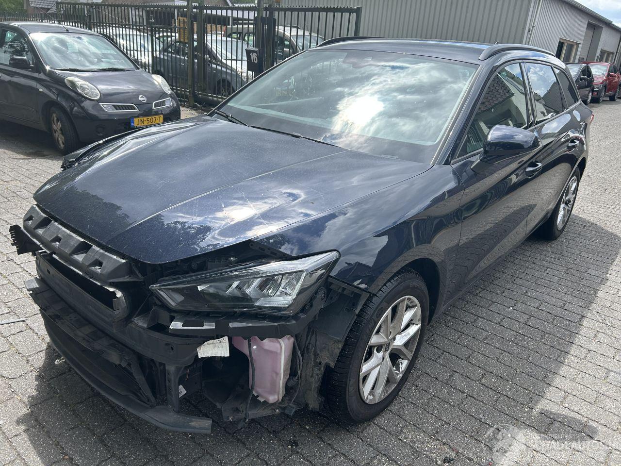 Seat Leon Sportstourer 1.0 TSI Style Business Intense