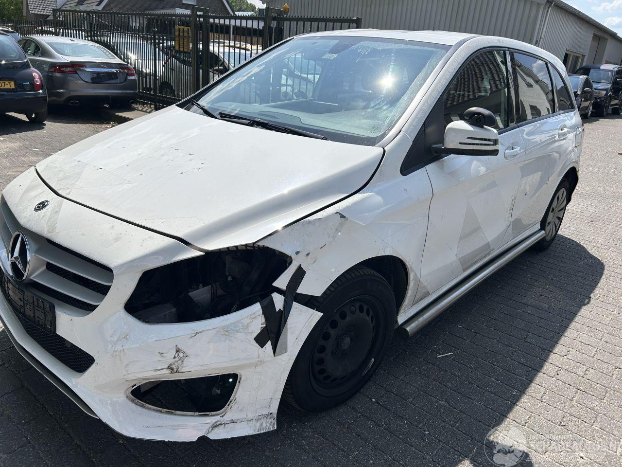 Mercedes B-klasse 220 D  Automaat