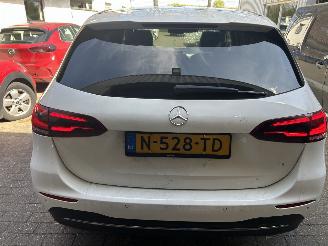 Mercedes B-klasse 200 D   Automaat picture 6