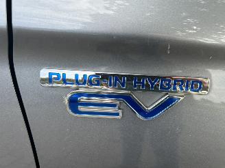 Mitsubishi Outlander 2.0 PluginHybrid Instyle  Automaat picture 4