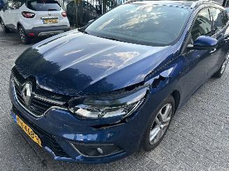škoda osobní automobily Renault Mégane Stationcar 1.2 TCe  Zen 2017/8