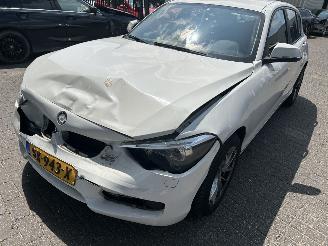 Unfallwagen BMW 1-serie 116i 2014/12