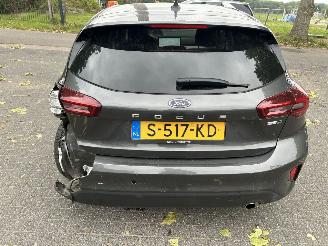 Ford Focus 1.0 EcoBoost Hybrid Titanium  5 drs picture 6