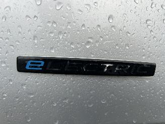 Mercedes eVito Electric Dubbel Cabine Automaat Lang  66 KWh picture 4