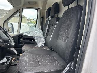 Peugeot Boxer 2.2 BlueHDI  L2H2 picture 9