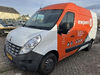 krockskadad bil bedrijf Renault Master 2.3 Diesel  L2H3 2012/6