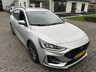 Ford Focus Stationcar 1.0 Hybrid EcoBoost ST Line picture 3