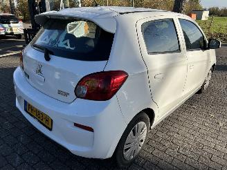 Mitsubishi Space-star 1.0 picture 5