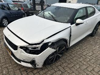 Schadeauto Polestar 2 63 kWh 2021/12