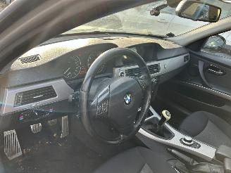 BMW 3-serie 318i  Sedan picture 11