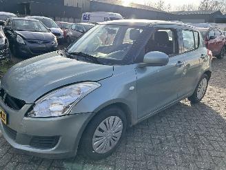 Coche accidentado Suzuki Swift 1.2 Comfort EASSS 2011/4
