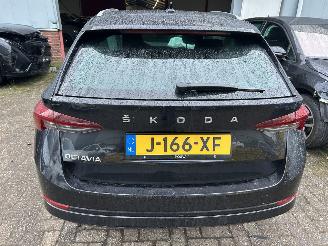 Skoda Octavia Combi 1.5 TSI  Greentech First Edition picture 5