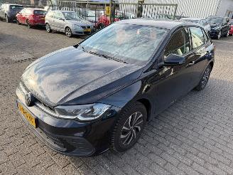 Unfallwagen Volkswagen Polo 1.0 TSI  Life 2023/4