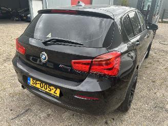 BMW 1-serie 116i   5 Drs picture 5