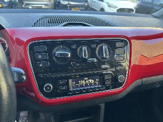 Volkswagen Up! 1.0 picture 7