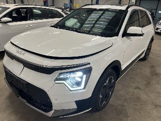 Auto incidentate Kia e-Niro Dynamic Plus Line  64,8 kWh  Automaat 2024/7