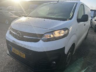 danneggiata veicoli commerciali Opel Vivaro 1.5 CDTI  L2H1 2022/7