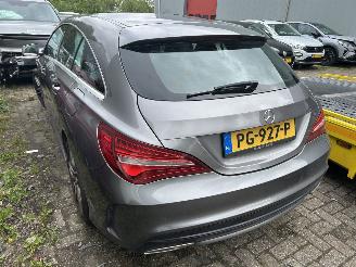 Mercedes Cla-klasse Shooting Brake 180 D Business Sol AMG  Automaat picture 7