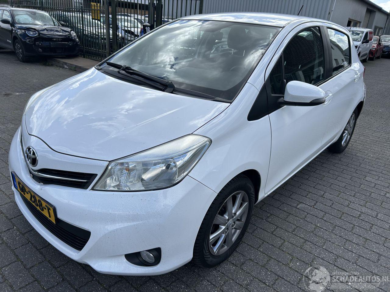 Toyota Yaris 1.0 VVT-I  Comfort